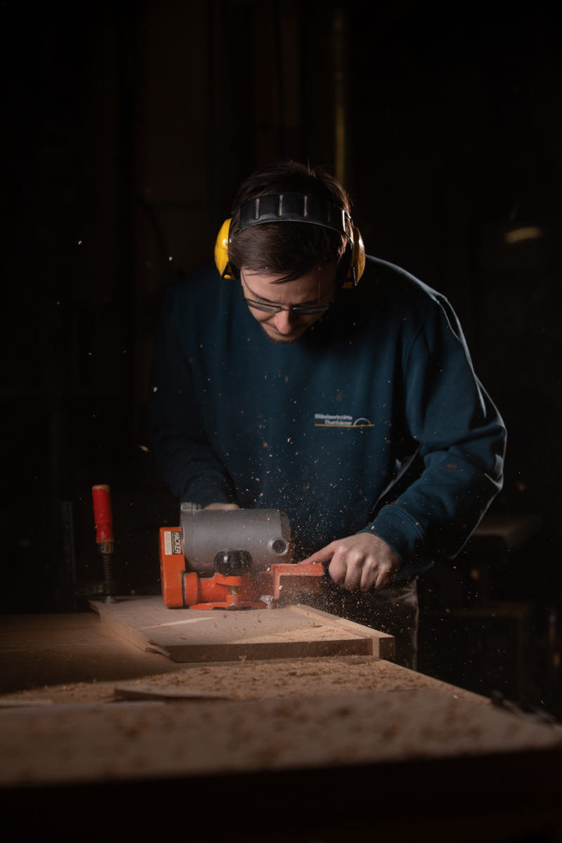 Alexander Thanhäuser bei der Arbeit